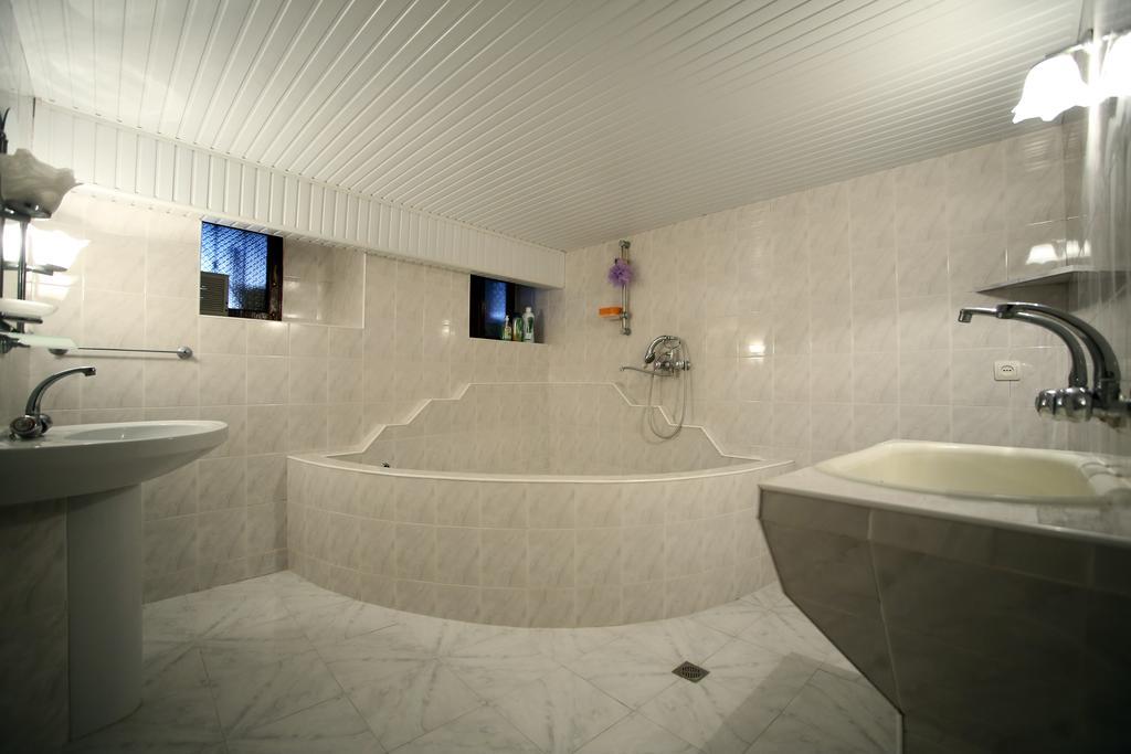 Apartment Gardenia Кутаїсі Екстер'єр фото